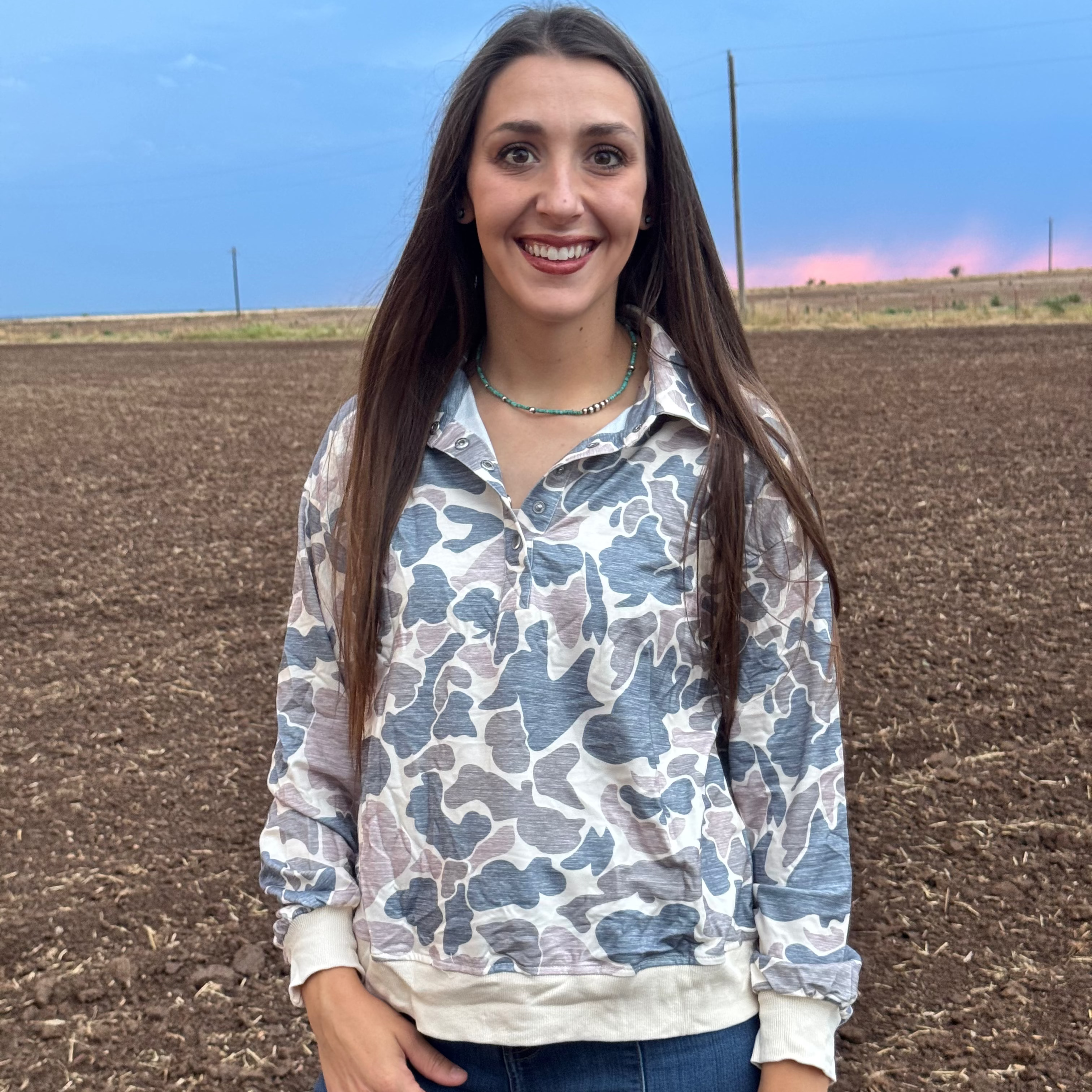 Camouflage Collar Pullover Sweatshirt